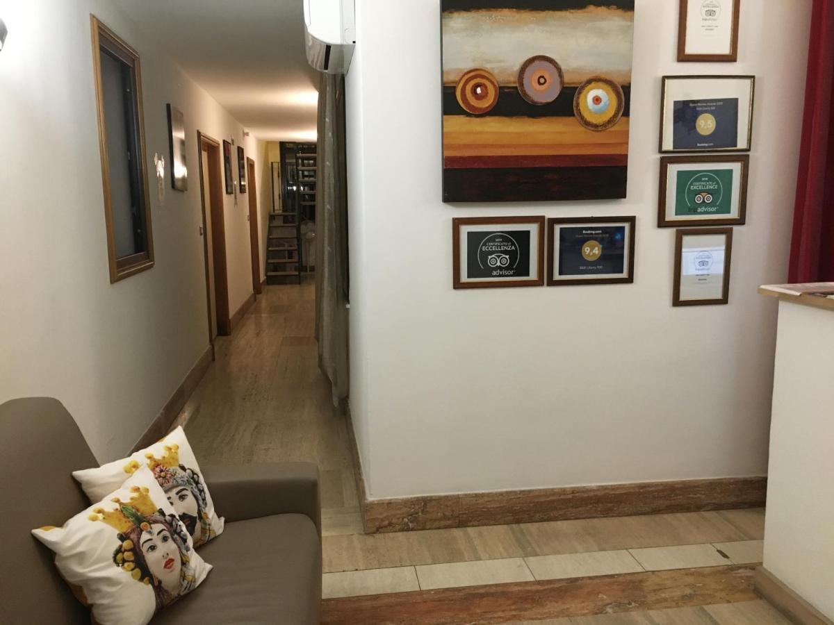 كاتانيا B&B Liberty 900 المظهر الخارجي الصورة