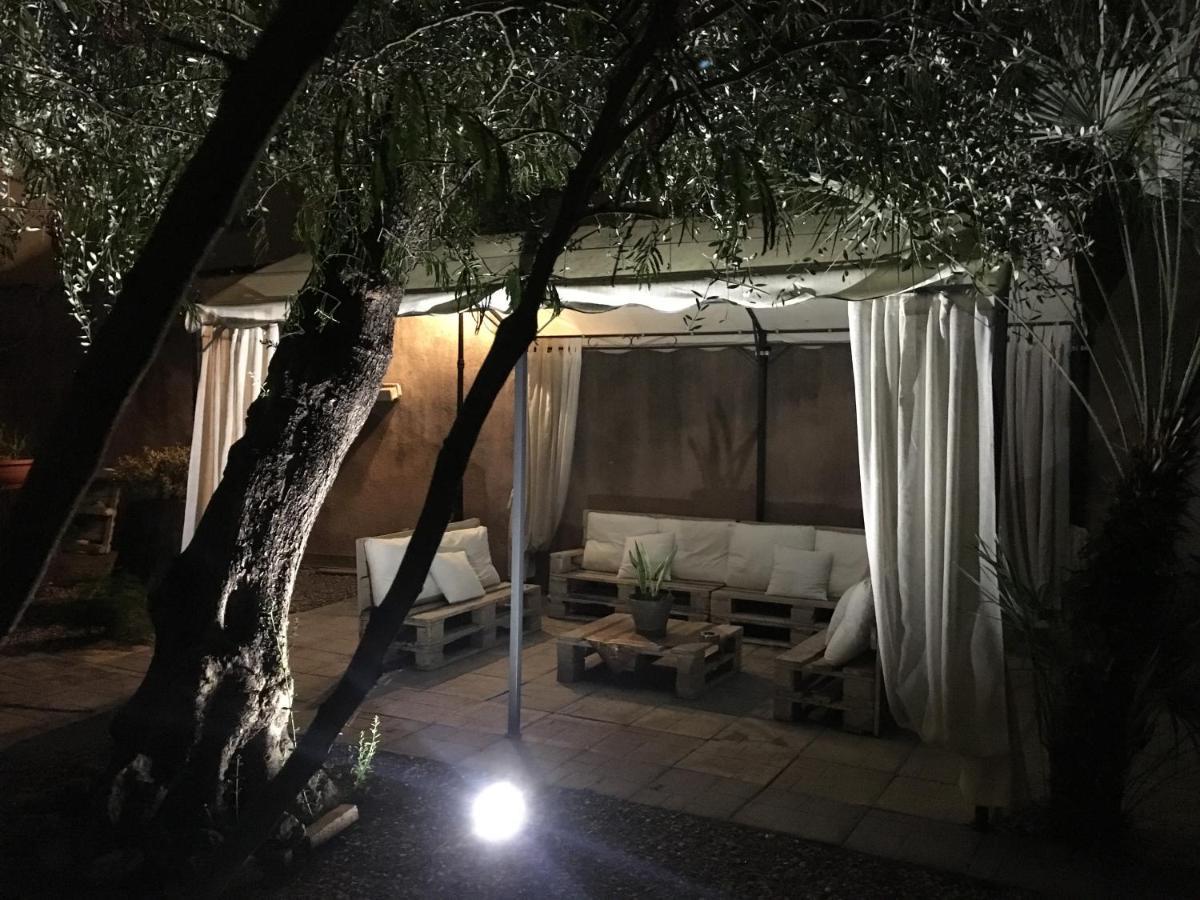 كاتانيا B&B Liberty 900 المظهر الخارجي الصورة